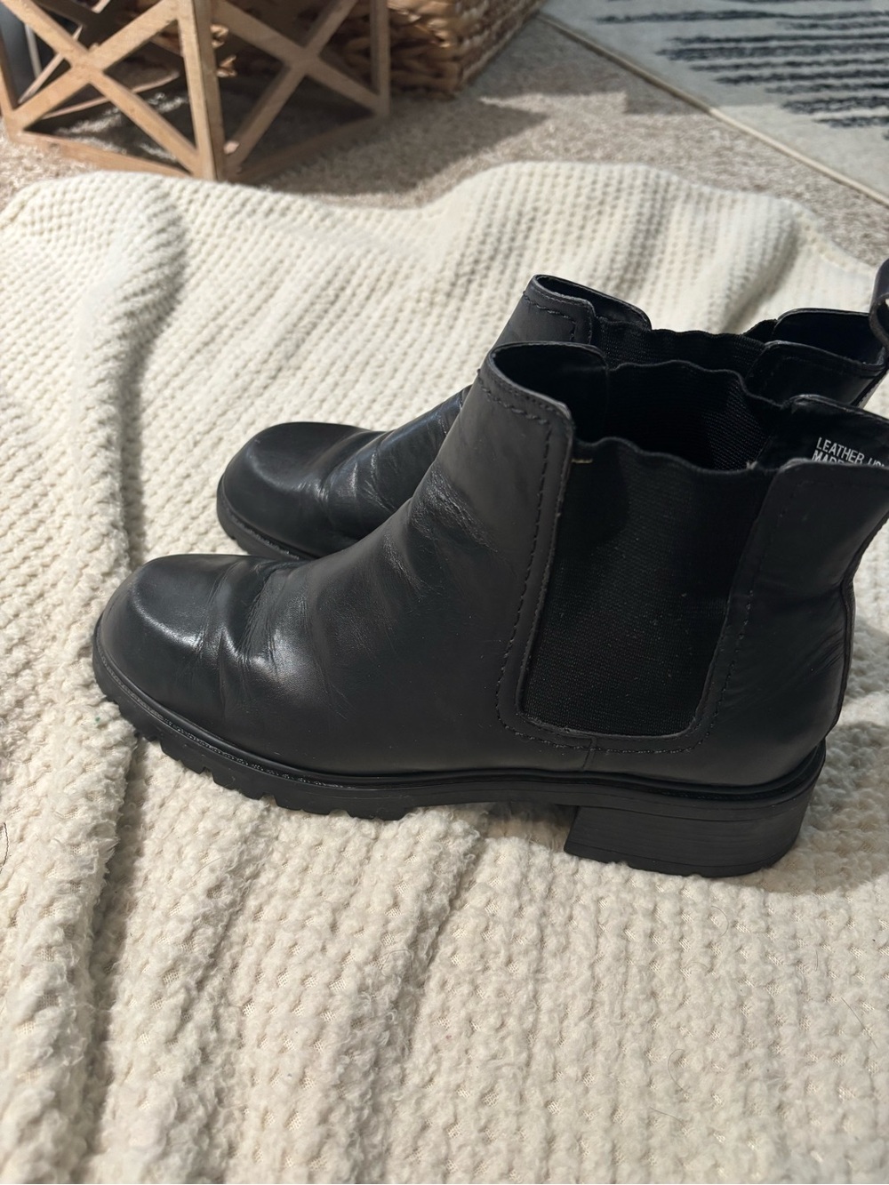 Classic Black Ankle Boots Men Size 9.5 Genuine Leather Vintage Y2K - Picture 3 of 8